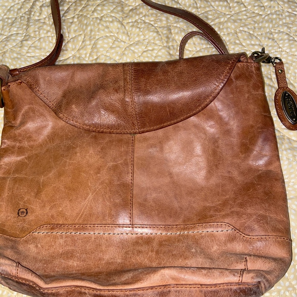Brown vintage born bag